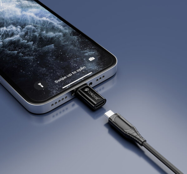 CELEBRAT αντάπτορας Lightning σε USB-C CA-03, 2A, 480Mbps, μαύρος